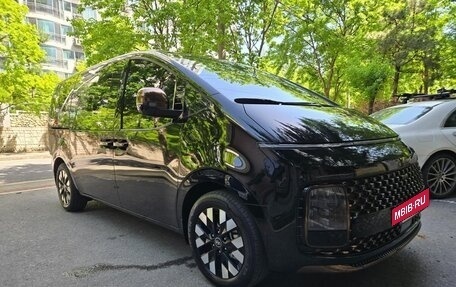 Hyundai Staria, 2024 год, 4 950 000 рублей, 2 фотография