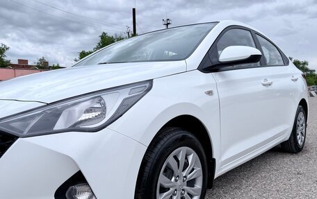 Hyundai Solaris II рестайлинг, 2021 год, 1 590 000 рублей, 11 фотография