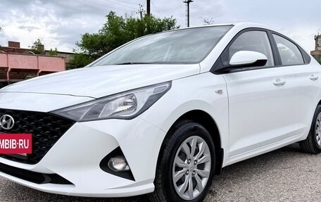 Hyundai Solaris II рестайлинг, 2021 год, 1 590 000 рублей, 15 фотография