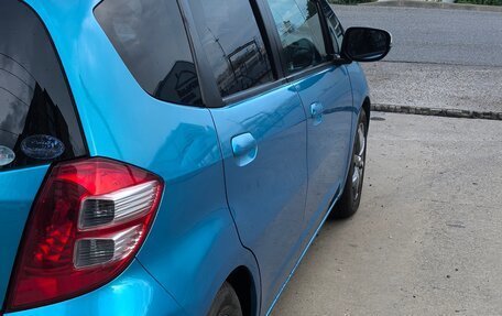 Honda Fit III, 2010 год, 700 000 рублей, 5 фотография