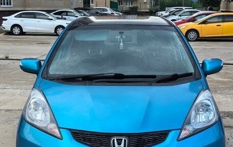 Honda Fit III, 2010 год, 700 000 рублей, 2 фотография
