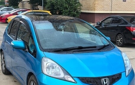 Honda Fit III, 2010 год, 700 000 рублей, 3 фотография