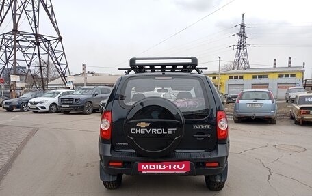 Chevrolet Niva I рестайлинг, 2011 год, 505 000 рублей, 6 фотография