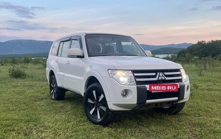 Mitsubishi Pajero IV, 2010 год, 1 550 000 рублей, 3 фотография