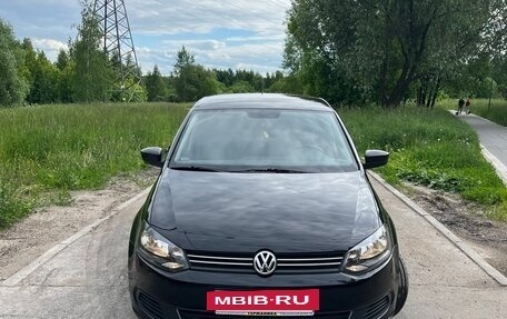 Volkswagen Polo VI (EU Market), 2013 год, 980 000 рублей, 4 фотография