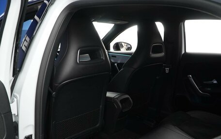 Mercedes-Benz A-Класс, 2019 год, 2 347 077 рублей, 11 фотография