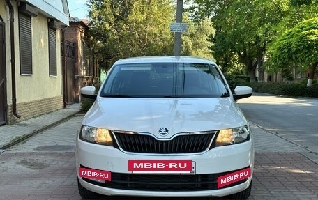 Skoda Rapid I, 2017 год, 1 060 000 рублей, 8 фотография