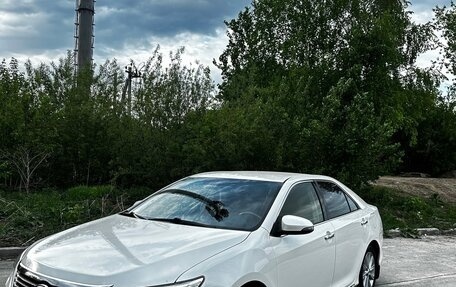Toyota Camry, 2012 год, 1 665 000 рублей, 2 фотография