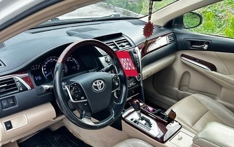 Toyota Camry, 2012 год, 1 665 000 рублей, 6 фотография