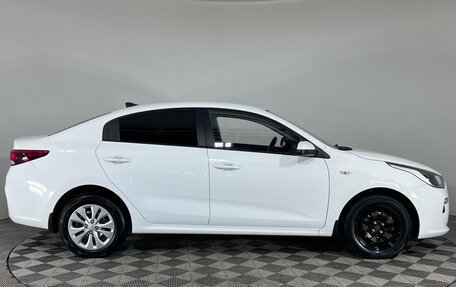 KIA Rio IV, 2017 год, 1 285 000 рублей, 4 фотография