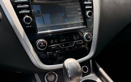 Nissan Murano, 2017 год, 2 425 000 рублей, 15 фотография