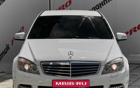Mercedes-Benz C-Класс, 2010 год, 1 050 000 рублей, 2 фотография