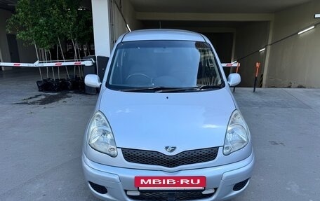 Toyota FunCargo, 2003 год, 475 000 рублей, 3 фотография