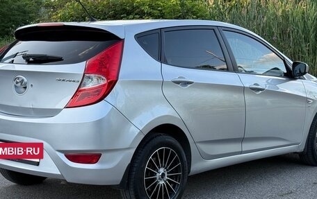 Hyundai Solaris II рестайлинг, 2012 год, 850 000 рублей, 17 фотография