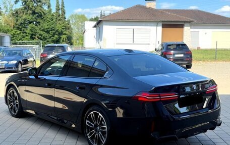 BMW 5 серия, 2025 год, 5 410 000 рублей, 5 фотография