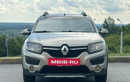 Renault Sandero II рестайлинг, 2017 год, 995 000 рублей, 2 фотография