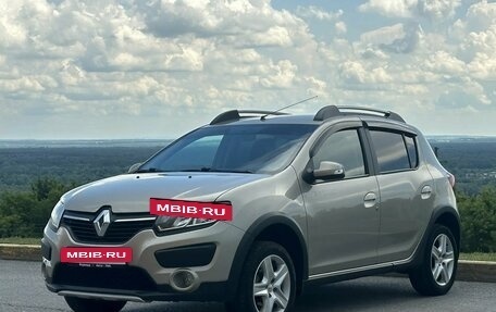 Renault Sandero II рестайлинг, 2017 год, 995 000 рублей, 3 фотография