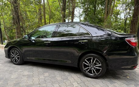 Toyota Camry, 2017 год, 2 600 000 рублей, 9 фотография