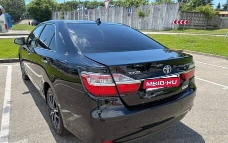 Toyota Camry, 2017 год, 2 600 000 рублей, 7 фотография