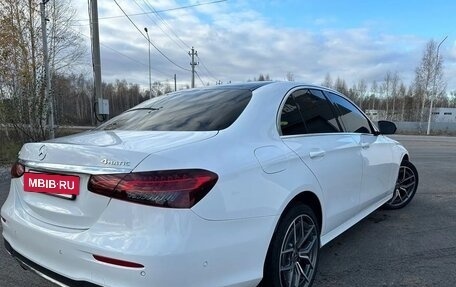 Mercedes-Benz E-Класс, 2021 год, 4 600 000 рублей, 3 фотография