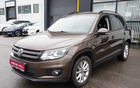 Volkswagen Tiguan I, 2015 год, 1 563 000 рублей, 1 фотография