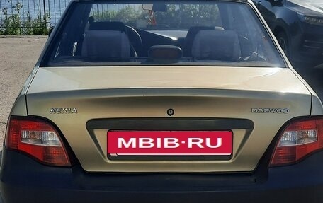 Daewoo Nexia I рестайлинг, 2011 год, 100 000 рублей, 4 фотография