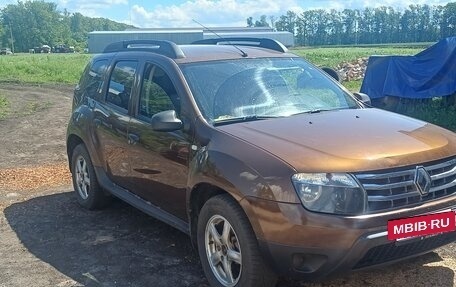 Renault Duster I рестайлинг, 2013 год, 680 000 рублей, 2 фотография