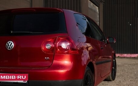 Volkswagen Golf V, 2004 год, 385 000 рублей, 4 фотография