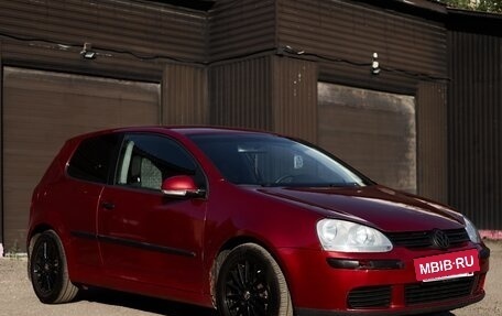 Volkswagen Golf V, 2004 год, 385 000 рублей, 3 фотография