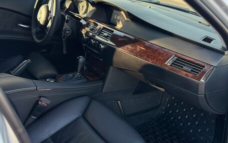 BMW 5 серия, 2007 год, 1 650 000 рублей, 11 фотография