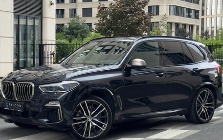 BMW X5, 2019 год, 6 240 000 рублей, 2 фотография