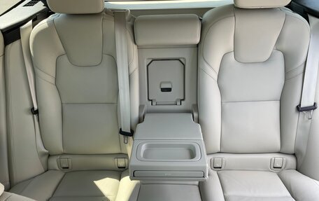 Volvo XC60 II, 2019 год, 4 600 000 рублей, 17 фотография