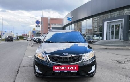 KIA Rio III рестайлинг, 2012 год, 690 000 рублей, 2 фотография