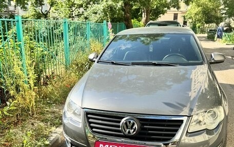 Volkswagen Passat B6, 2007 год, 680 000 рублей, 2 фотография