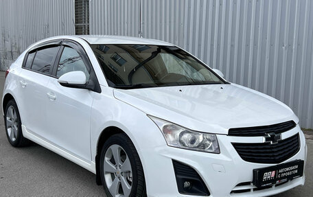 Chevrolet Cruze II, 2013 год, 690 000 рублей, 3 фотография