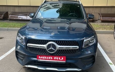 Mercedes-Benz GLB, 2020 год, 3 919 000 рублей, 2 фотография