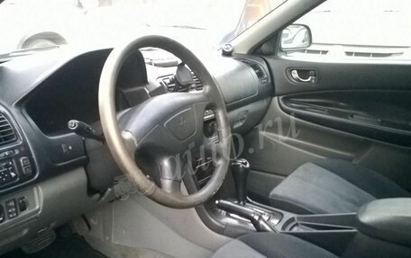 Mitsubishi Galant VIII, 2000 год, 1 500 000 рублей, 5 фотография