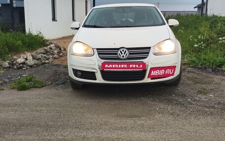 Volkswagen Jetta VI, 2009 год, 490 000 рублей, 3 фотография
