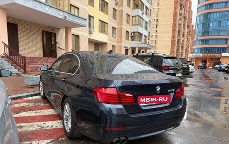 BMW 5 серия, 2011 год, 1 777 000 рублей, 2 фотография