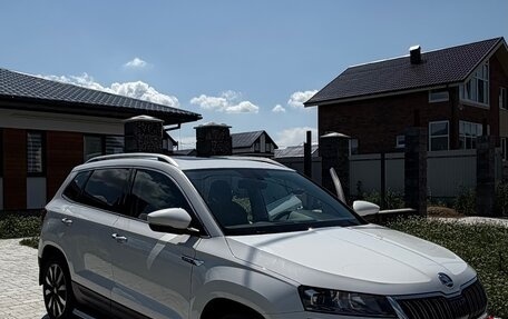 Skoda Karoq I, 2020 год, 2 400 000 рублей, 2 фотография