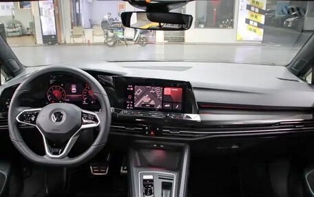 Volkswagen Golf VIII, 2021 год, 2 300 003 рублей, 10 фотография