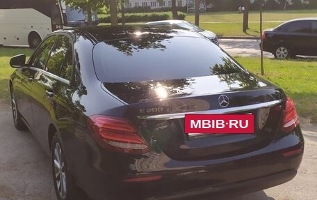 Mercedes-Benz E-Класс, 2018 год, 2 800 000 рублей, 2 фотография