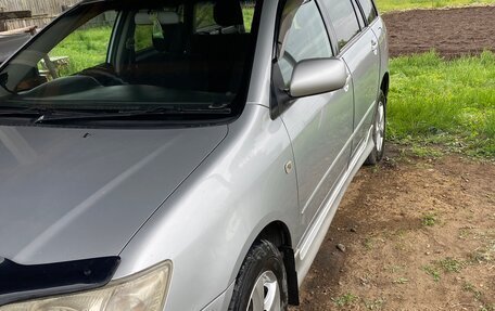 Toyota Corolla, 2005 год, 800 000 рублей, 2 фотография