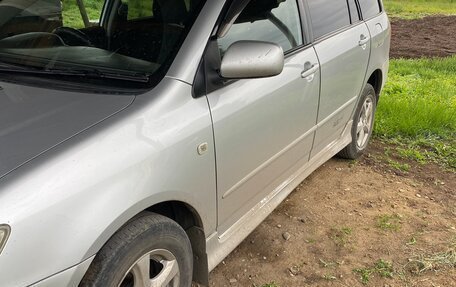 Toyota Corolla, 2005 год, 800 000 рублей, 4 фотография