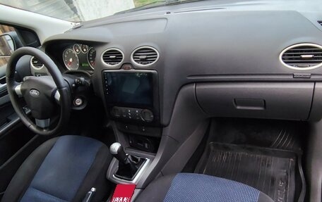 Ford Focus II рестайлинг, 2006 год, 590 000 рублей, 11 фотография