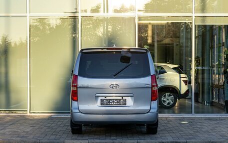 Hyundai Grand Starex Grand Starex I рестайлинг 2, 2013 год, 1 895 000 рублей, 5 фотография