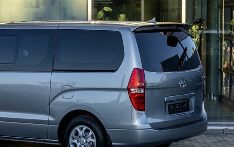 Hyundai Grand Starex Grand Starex I рестайлинг 2, 2013 год, 1 895 000 рублей, 10 фотография