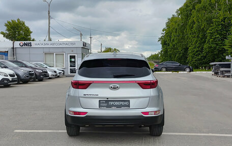 KIA Sportage IV рестайлинг, 2018 год, 2 050 000 рублей, 6 фотография
