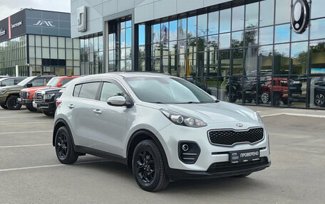 KIA Sportage IV рестайлинг, 2018 год, 2 050 000 рублей, 3 фотография