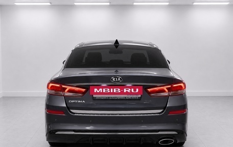 KIA Optima IV, 2018 год, 1 985 000 рублей, 3 фотография